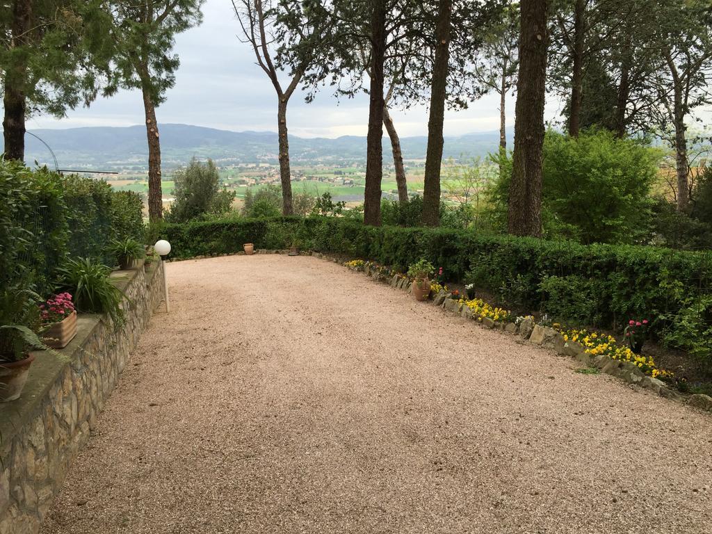 Sant'Enea Casa Fiorita Bed & Breakfast エクステリア 写真
