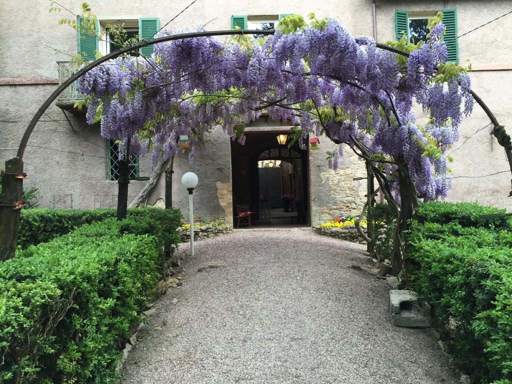 Sant'Enea Casa Fiorita Bed & Breakfast エクステリア 写真