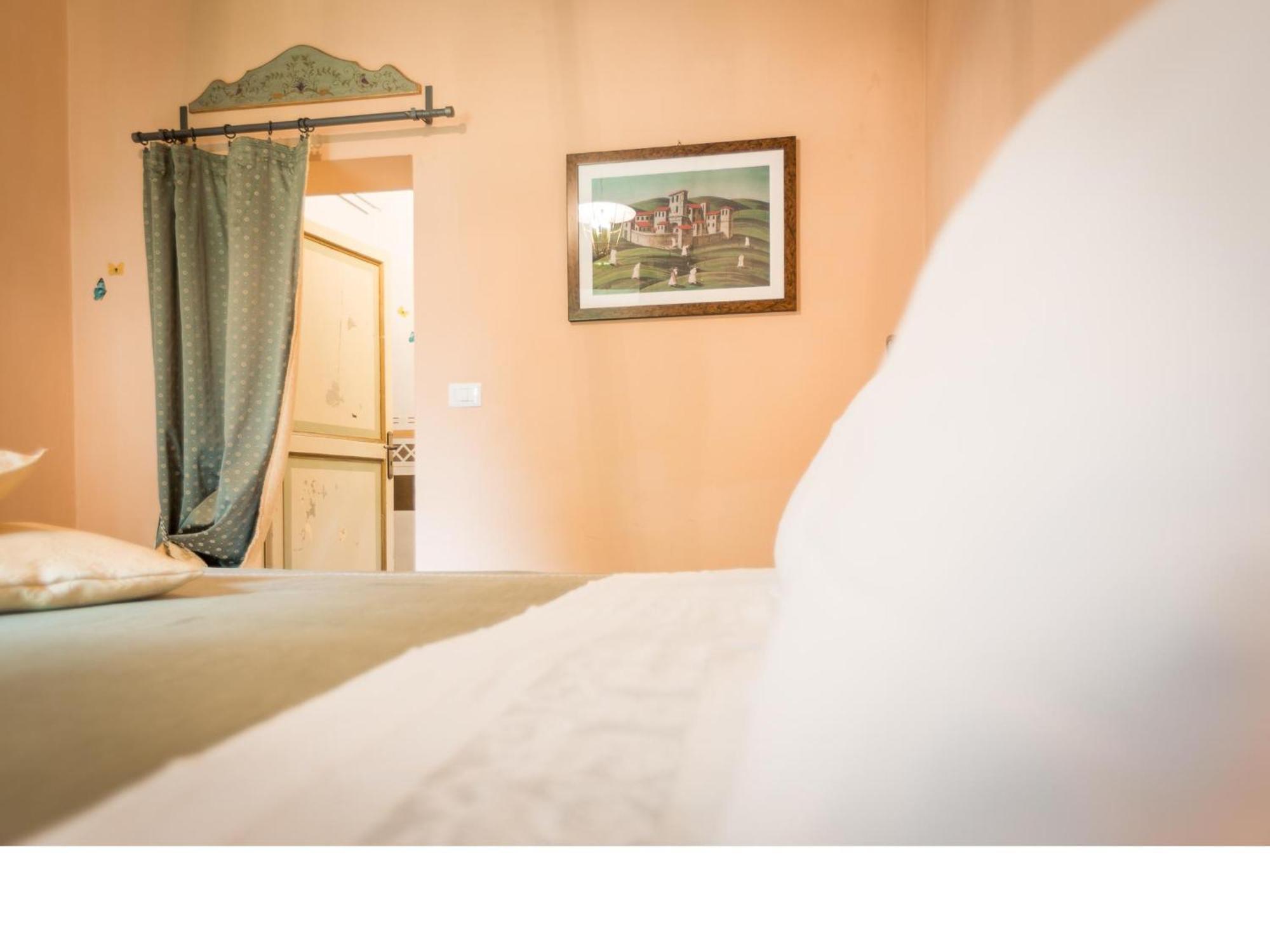 Sant'Enea Casa Fiorita Bed & Breakfast 部屋 写真