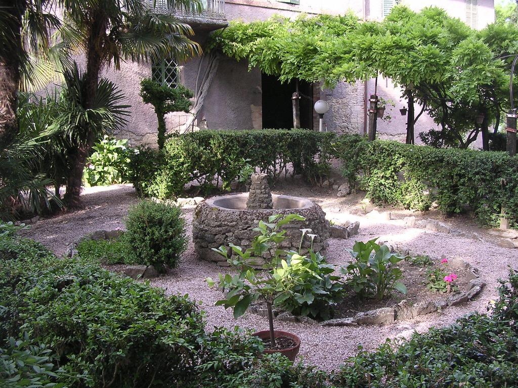 Sant'Enea Casa Fiorita Bed & Breakfast エクステリア 写真