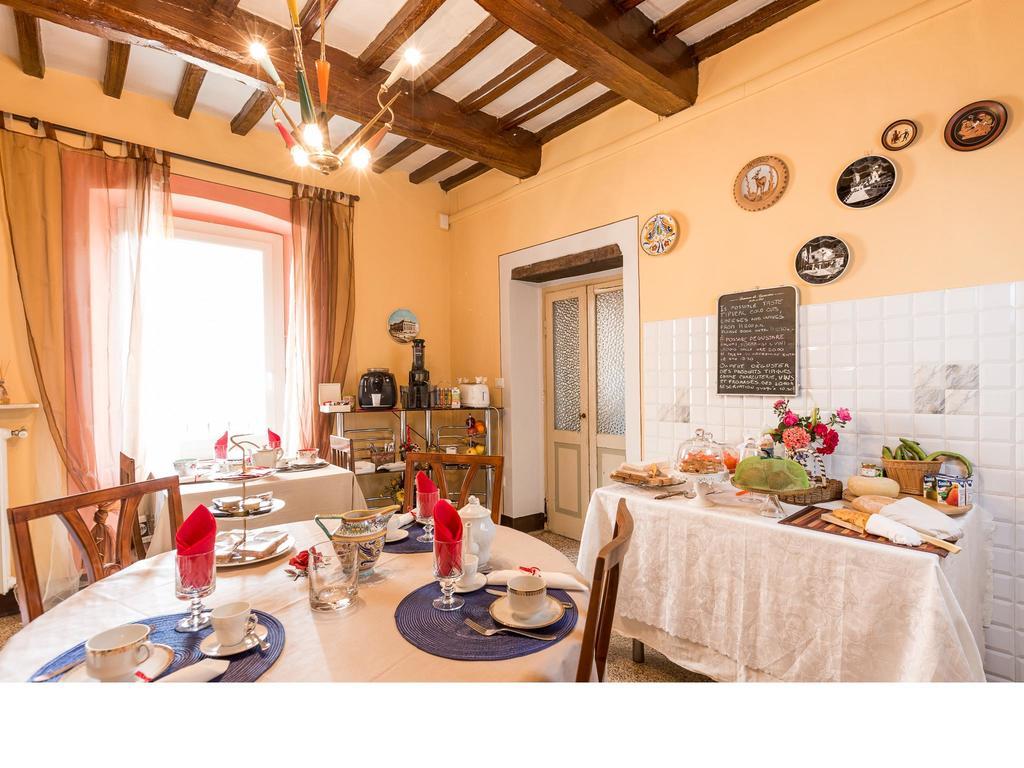 Sant'Enea Casa Fiorita Bed & Breakfast エクステリア 写真