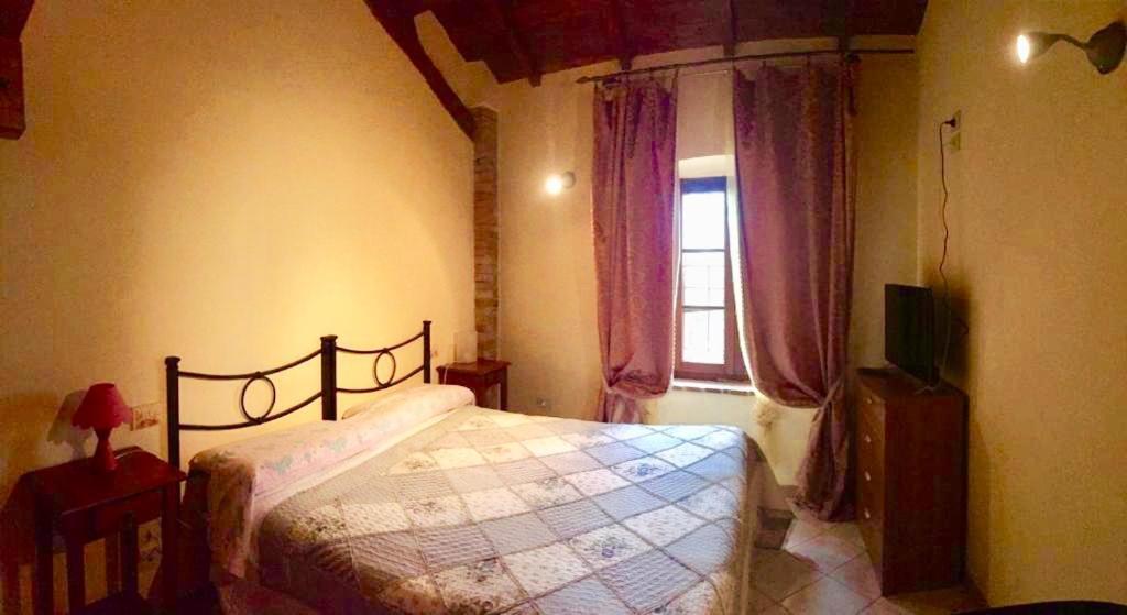 Sant'Enea Casa Fiorita Bed & Breakfast エクステリア 写真